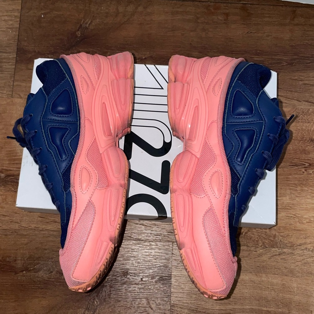 Adidas Raf Simons Ozweego - Picture 3 of 4